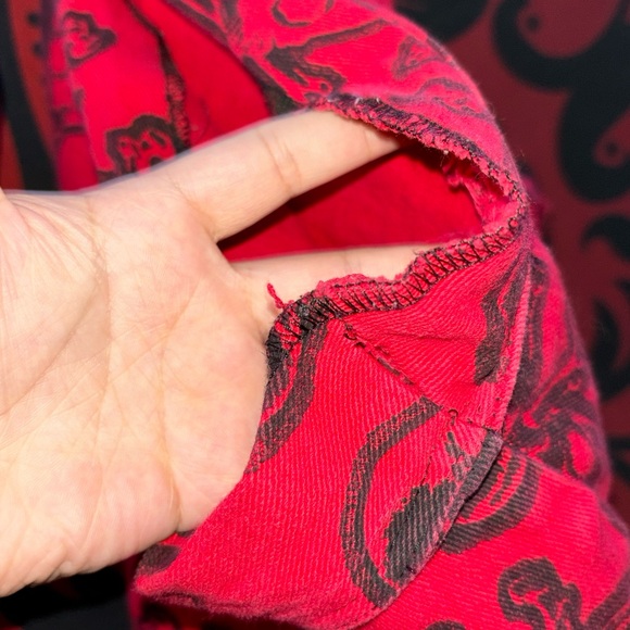 (SOLD) Lip Service Rock Sl*t Red Skull Zipper Mini Skirt - Picture 4 of 4